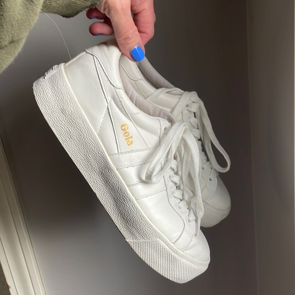 Gola Shoes - Preppy white Gola Orchid Platform Sneakers